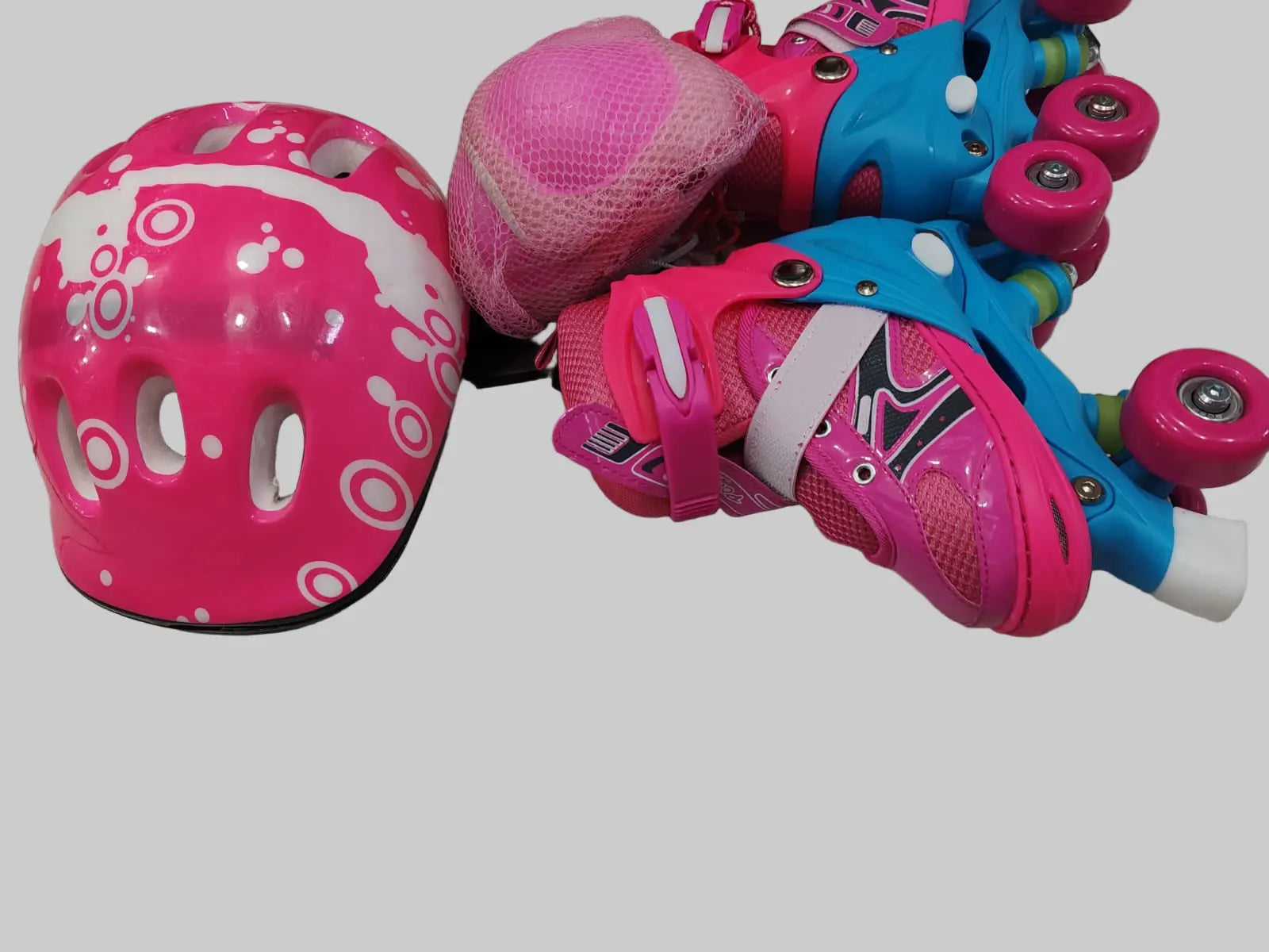 Roller Skates Set with Helmet for Children - Pink Toyz N Tingz